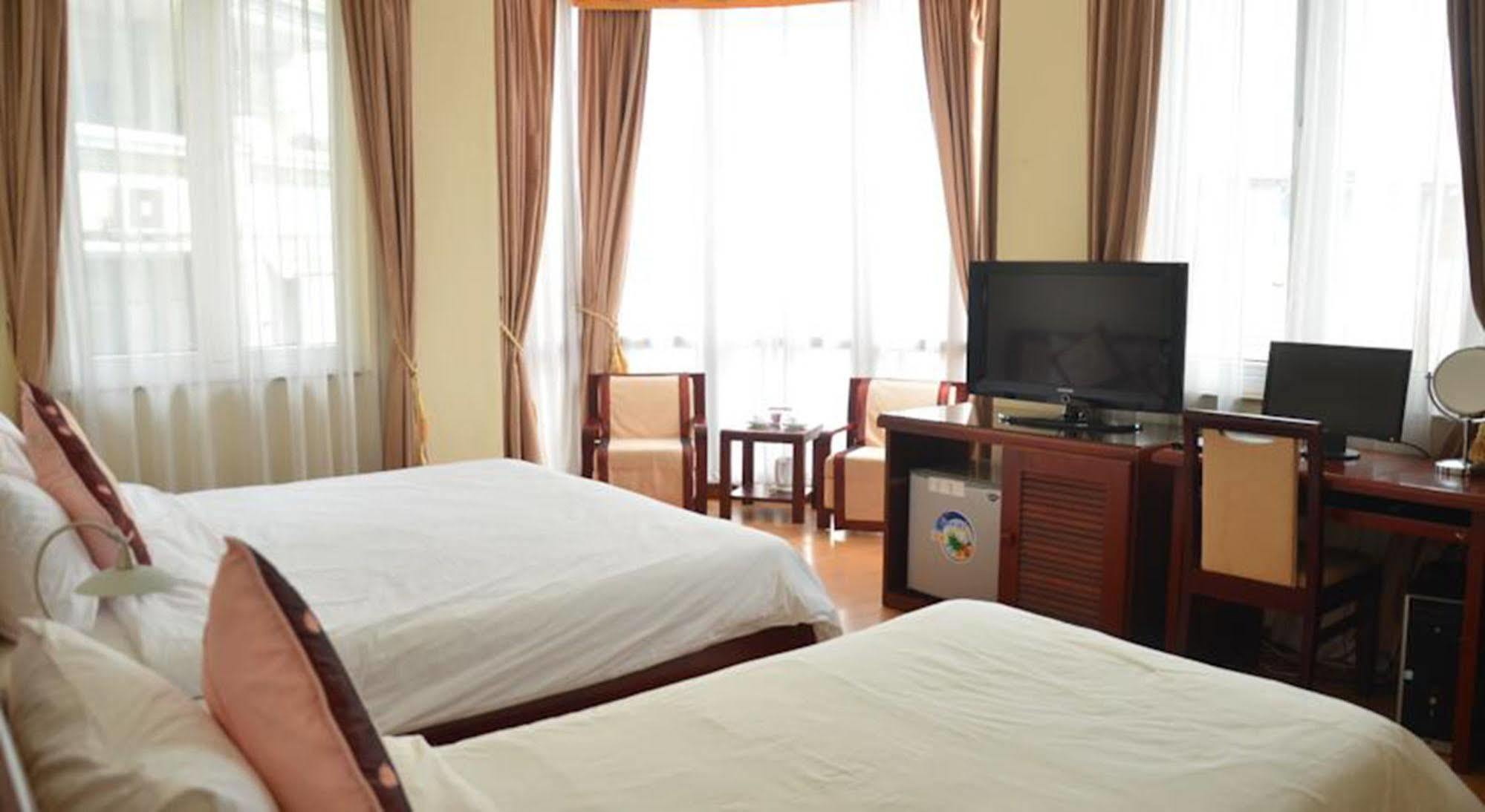 Camellia 4 Hotel Hanoï Extérieur photo