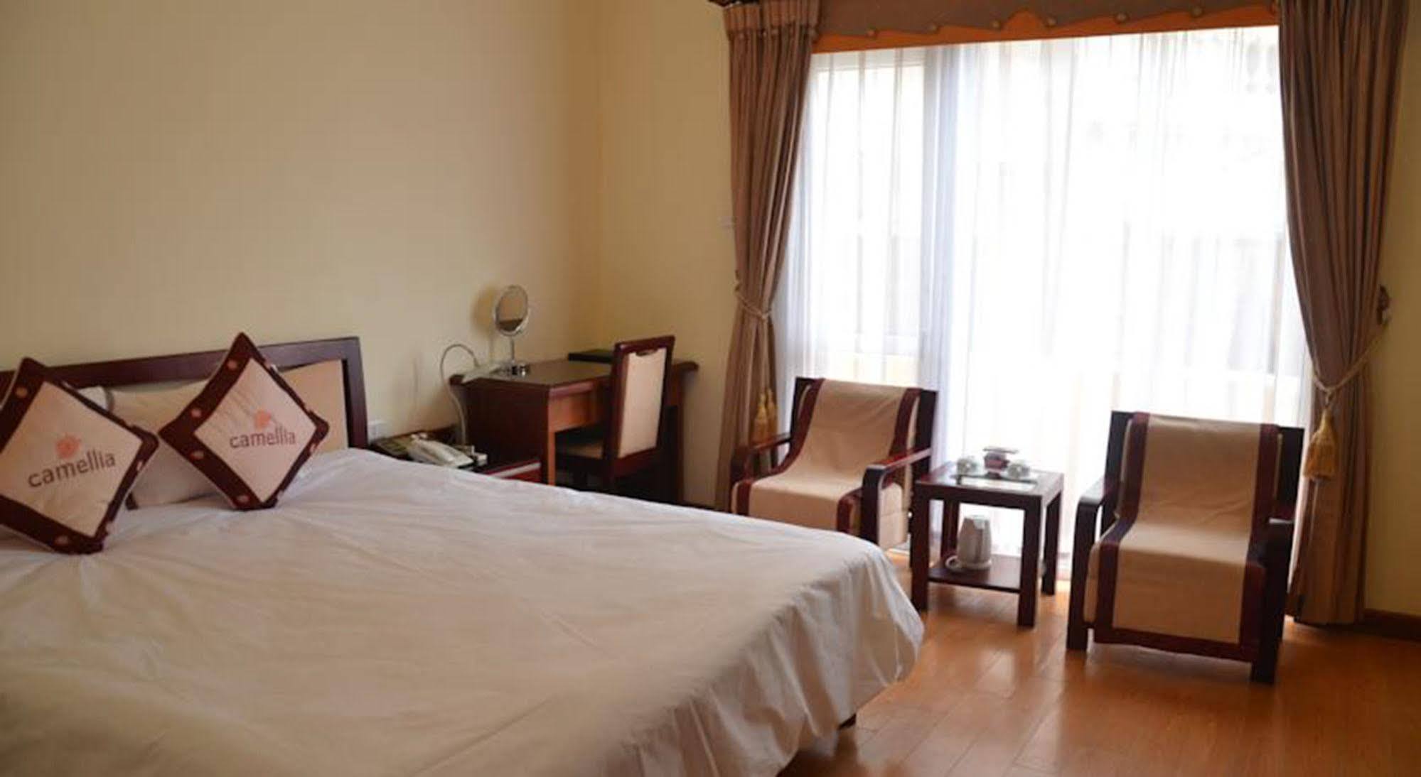 Camellia 4 Hotel Hanoï Extérieur photo
