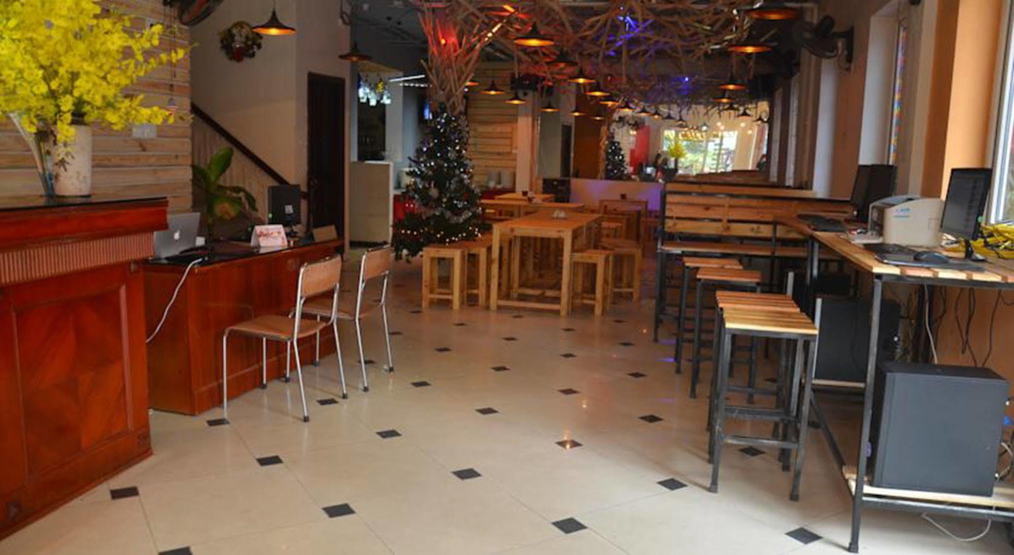 Camellia 4 Hotel Hanoï Extérieur photo